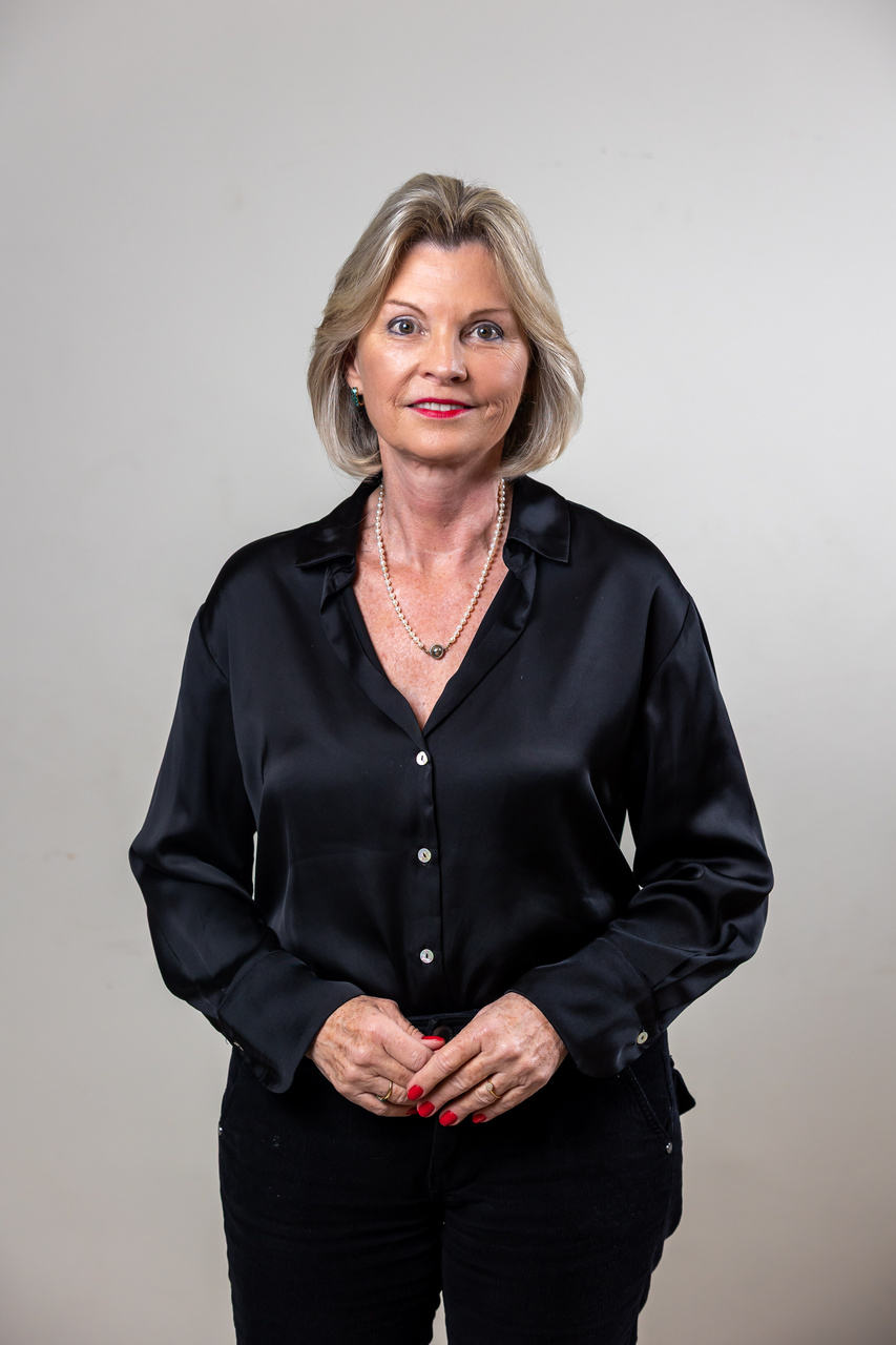 Evelin Elias Easy Resize.com