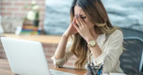 Como não se estressar no trabalho? Confira 10 dicas poderosas
