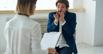 Tratamento psicológico: diferença entre terapeuta e psicólogo